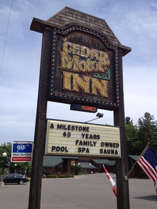 Gallery - Cedar Motor Inn