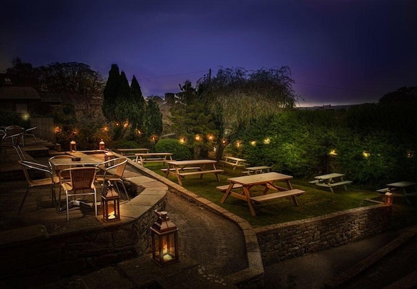 Gallery - The Harts Head