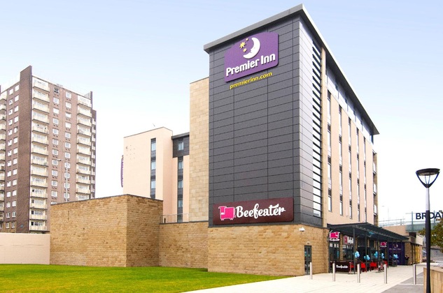 Gallery - Premier Inn Halifax Town Centre