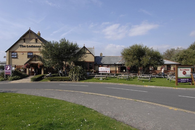 Gallery - Premier Inn Weymouth Seafront