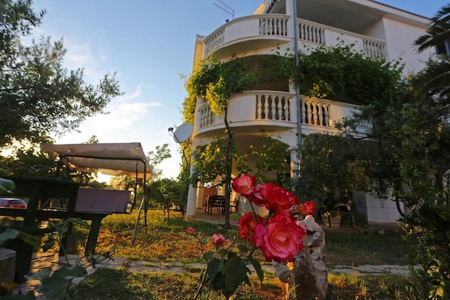 Gallery - Ina Apartments