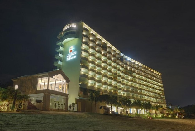 Gallery - Kanehide Kise Beach Palace