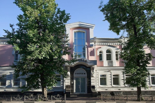 Gallery - Gorky Hotel