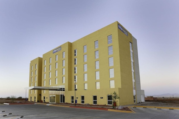 Gallery - City Express Cananea