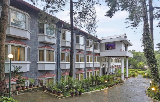 Gallery - Club Mahindra Naukuchiatal
