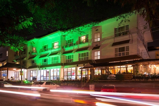 Gallery - No. 18 Hotel