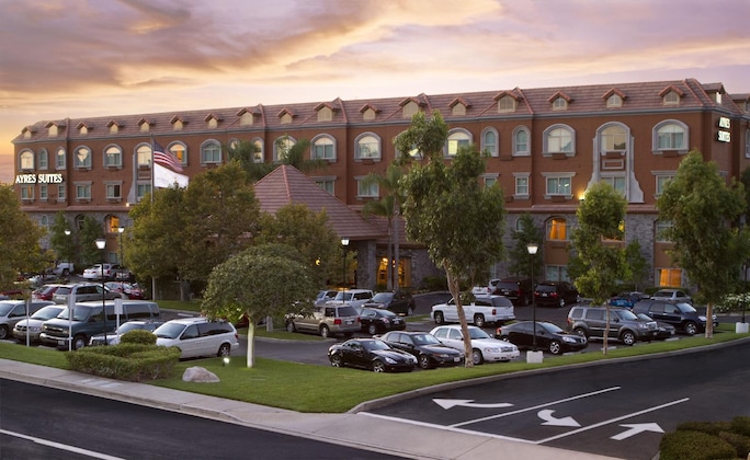 Gallery - Ayres Suites Yorba Linda