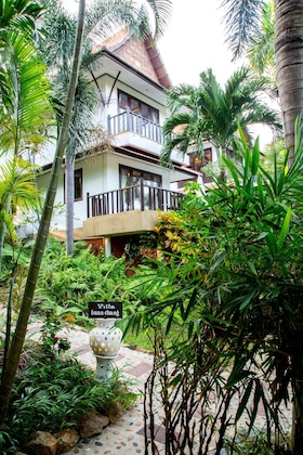Gallery - Paradise Island Estate