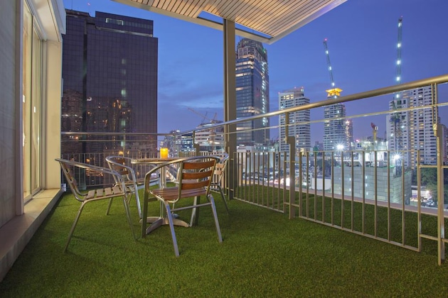 Gallery - V Residence Serviced Apartment