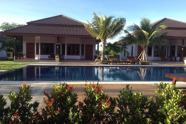 Gallery - Waterside Resort