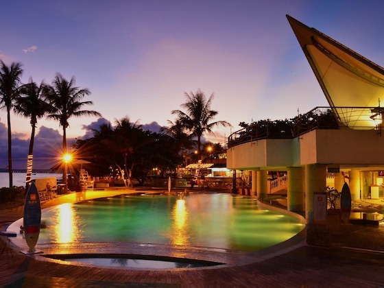 Gallery - Chateau Beach Resort
