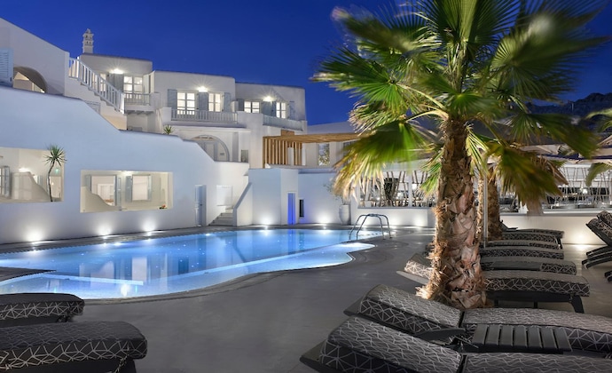 Gallery - Petinos Beach Hotel