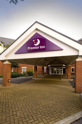 Gallery - Premier Inn Warrington (M6 J21)