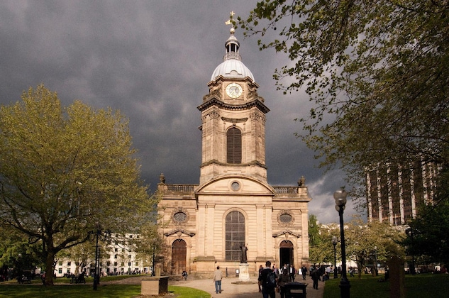 Gallery - Premier Inn Birmingham City (Waterloo St)