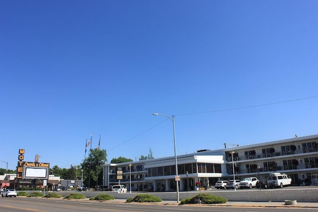 Gallery - Bozeman Lewis & Clark Motel