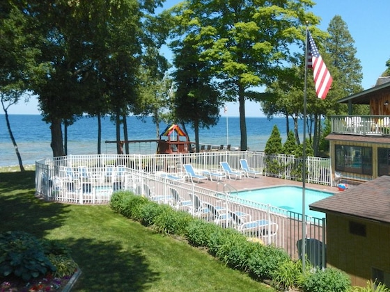 Gallery - The Shallows Resort