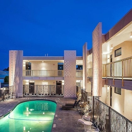 Gallery - The Monterey Motel