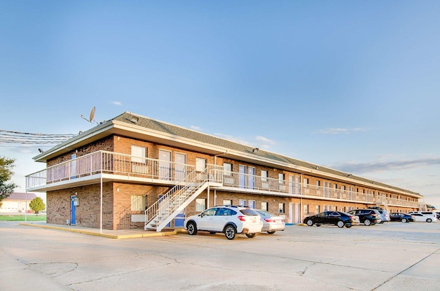 Gallery - Motel 6 Salina
