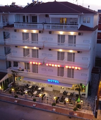 Gallery - Gold Stern Hotel