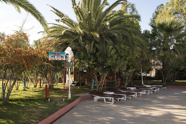 Gallery - Le Monde Beach Resort & Spa