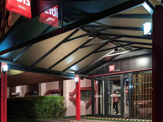 Gallery - Ibis Douala