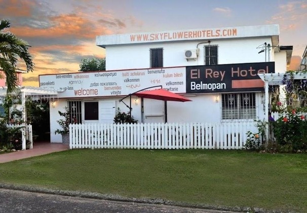 Gallery - El Rey Motel & Restaurant