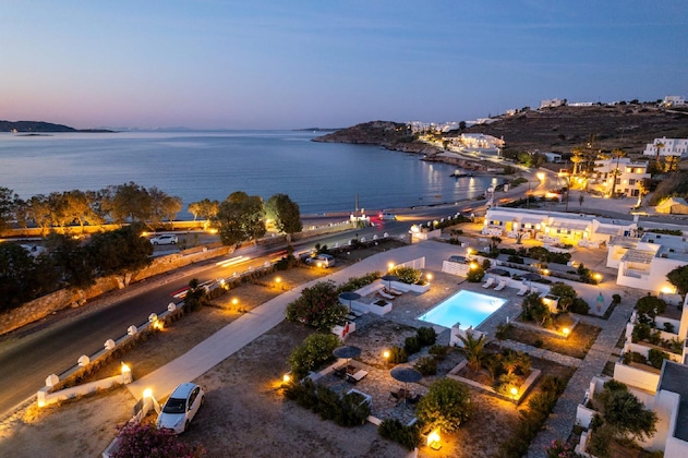 Gallery - Naoussa Hotel Paros By Booking Kottas