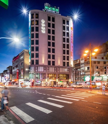 Gallery - Landmark Inn