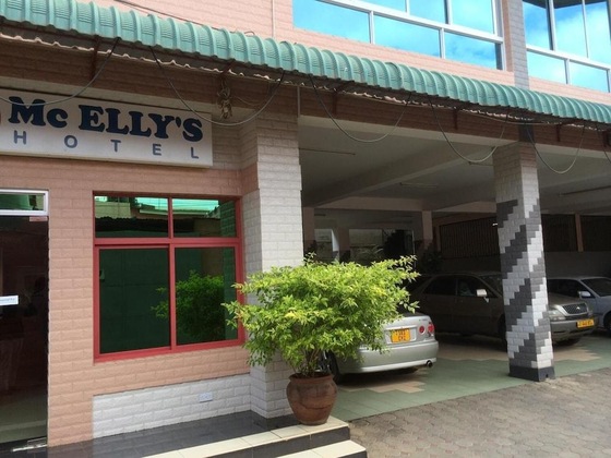 Gallery - Mc-Ellys Hotel