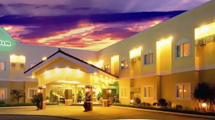 Gallery - Alona Kew White Beach Resort
