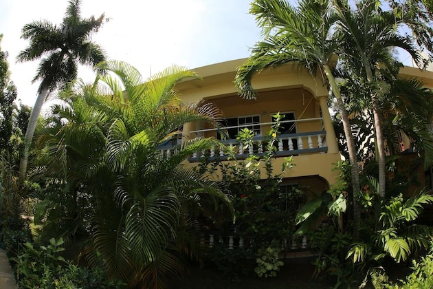 Gallery - Seastar Inn