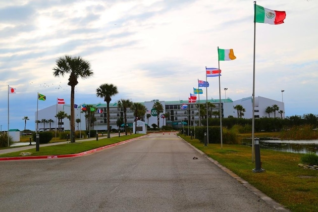 Gallery - Port Royal Ocean Resort & Conference Center