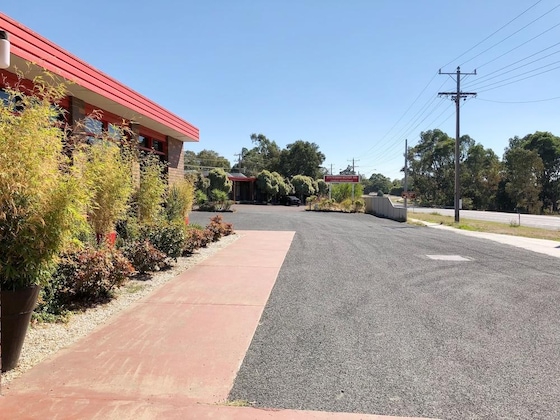 Gallery - Statesman Motor Inn