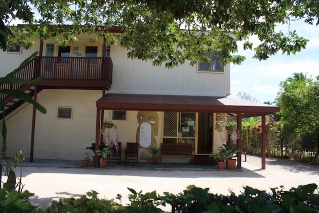 Gallery - Castaway Resort