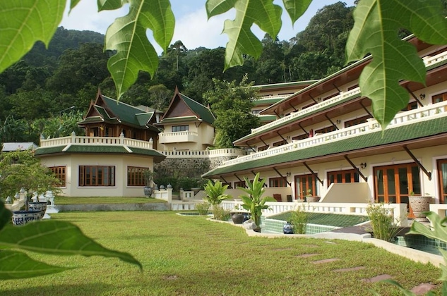 Gallery - Prince Edouard Apartment & Resort