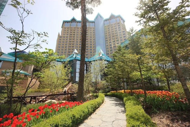 Gallery - High1 Grand Hotel Main Tower