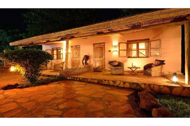 Gallery - 2 Friends Guest House