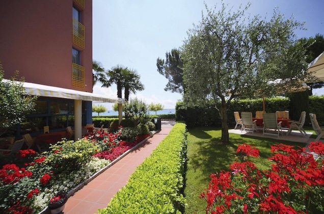 Gallery - Hotel Sportsman