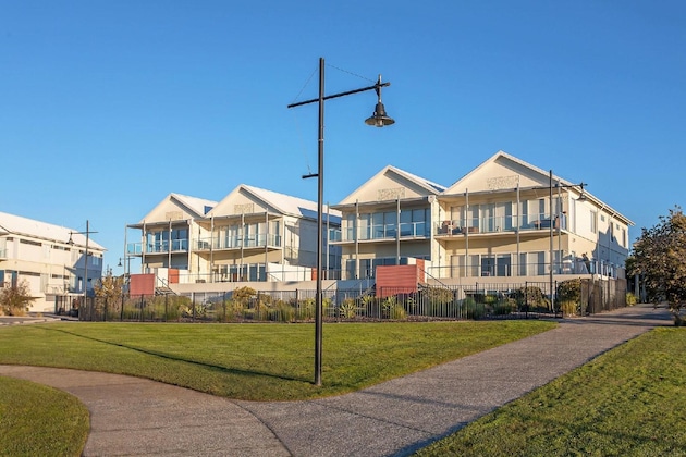 Gallery - York Cove Hotel