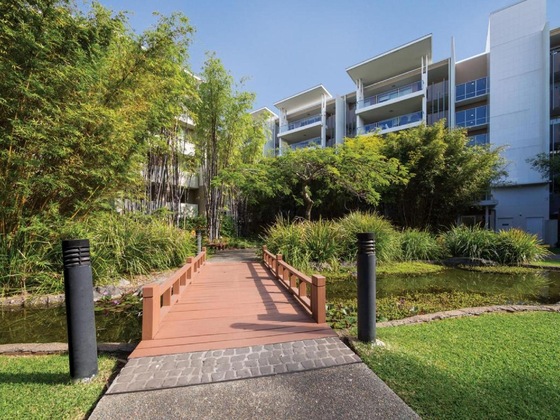 Gallery - Oaks Mews