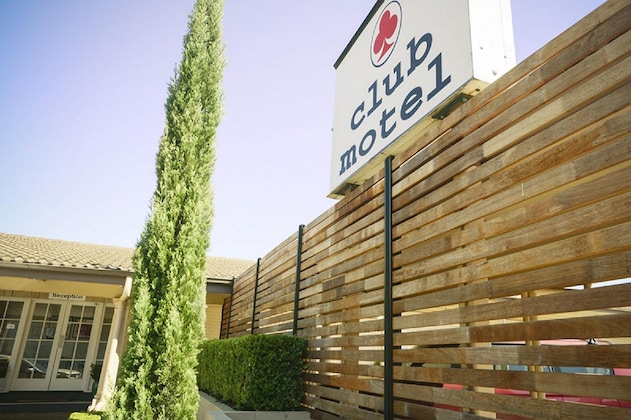 Gallery - Club Motel