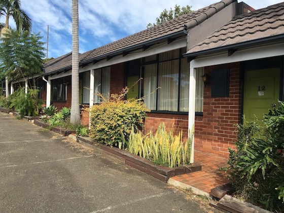 Gallery - Town & Country Motel