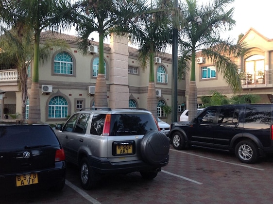 Gallery - Planet Lodge 2