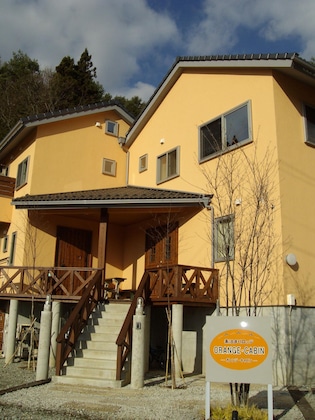 Gallery - Orange Cabin Inn