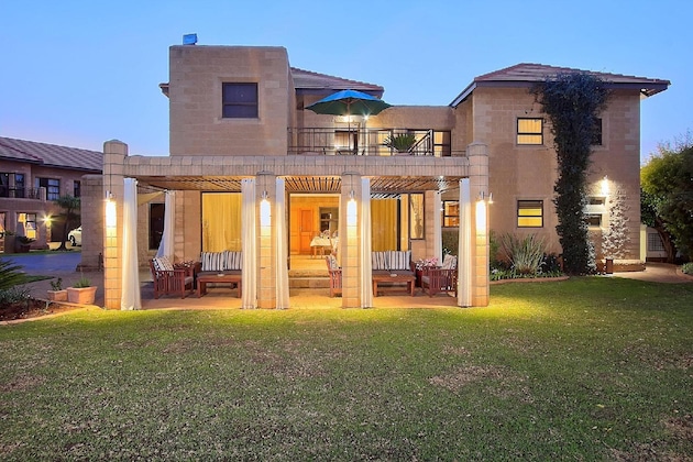 Gallery - Centurion Golf Suites Boca Walk