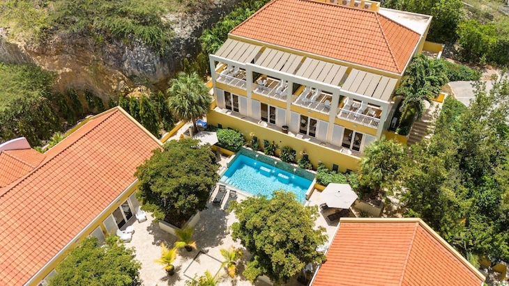 Gallery - Bayside Boutique Hotel - Blue Bay Golf & Beach Resort