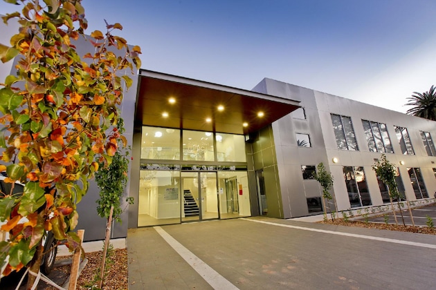 Gallery - Indulge Apartments - Ontario