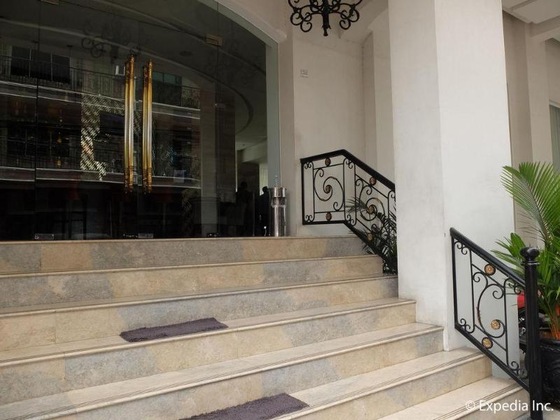 Gallery - The Penthouse Hotel