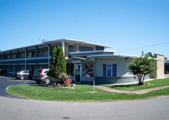 Gallery - Riverside Inn And Suites