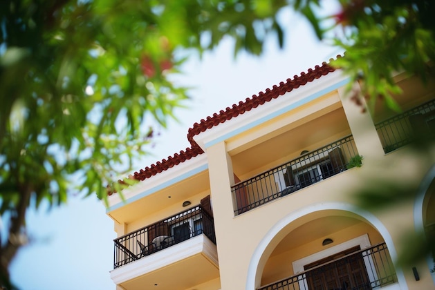 Gallery - Karalis City Hotel